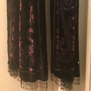 Elegant Shawl